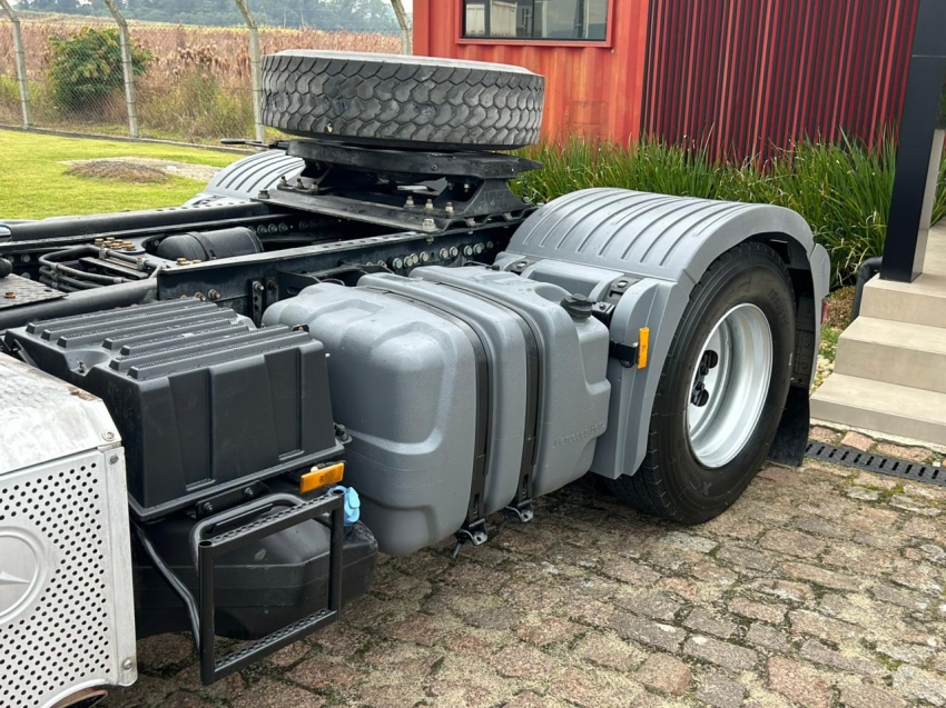 mercedes benz axor 2041 ls 4x2 2019