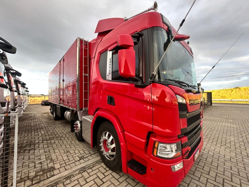 scania p 360 8x2 diesel 2p automatico 2021