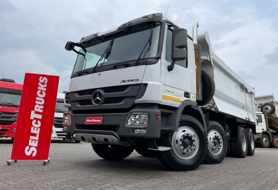 mercedes-benz actros 8x4 16/16 selectrucks 80 diesel automatico 2016