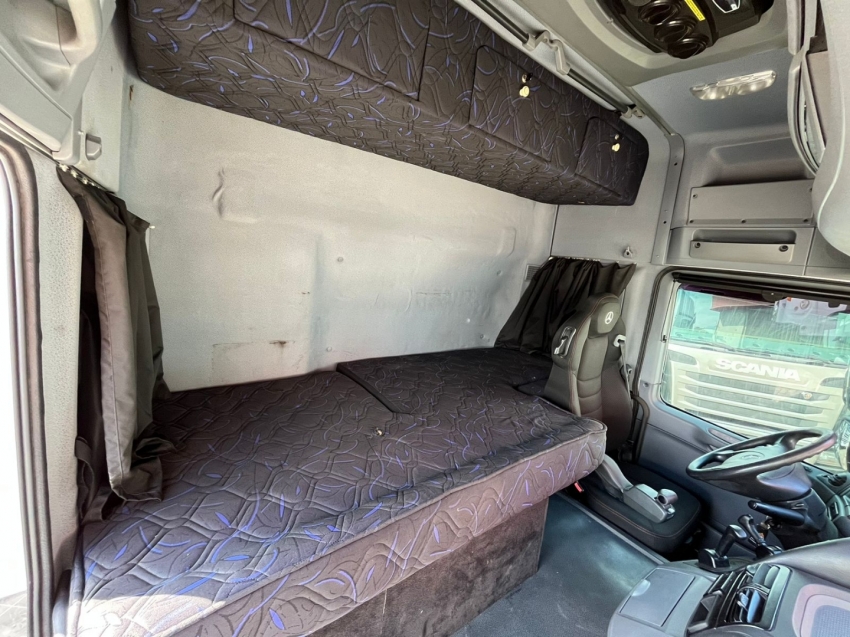 mercedes-benz actros 2651 6x4 510 diesel automatico 2018 mercedes-benz actros 2651 6x4 510 diesel automatico 2018