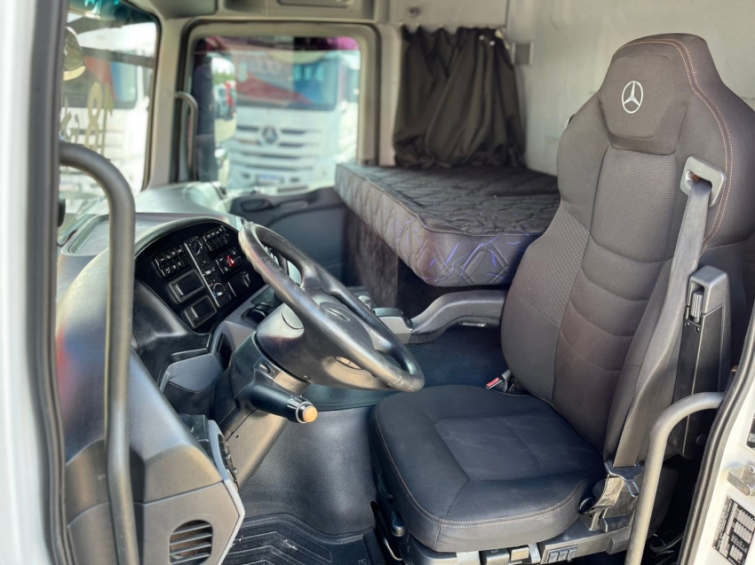 mercedes-benz actros 2651 6x4 510 diesel automatico 2018 mercedes-benz actros 2651 6x4 510 diesel automatico 2018