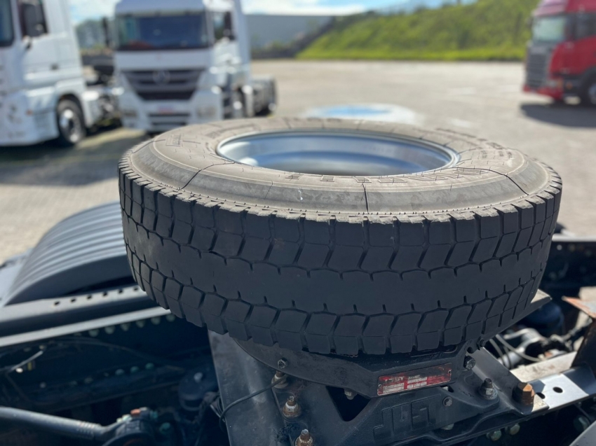 mercedes-benz actros 2651 6x4 510 diesel automatico 2018 mercedes-benz actros 2651 6x4 510 diesel automatico 2018