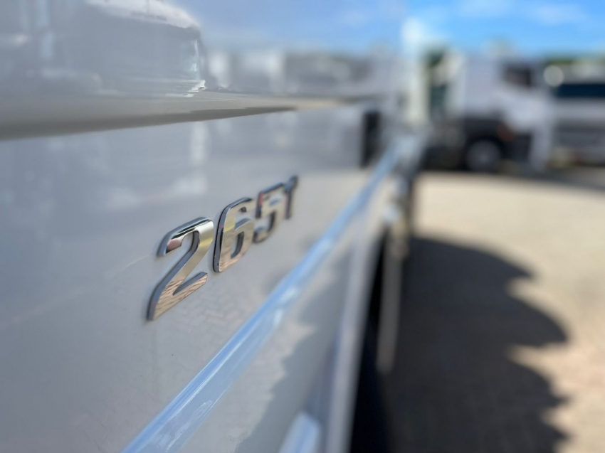 mercedes-benz actros 2651 6x4 510 diesel automatico 2018 mercedes-benz actros 2651 6x4 510 diesel automatico 2018