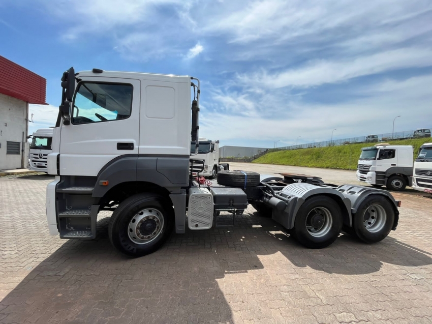 mercedes-benz axor 2535 6x2 350 diesel manual 2009 mercedes-benz axor 2535 6x2 350 diesel manual 2009