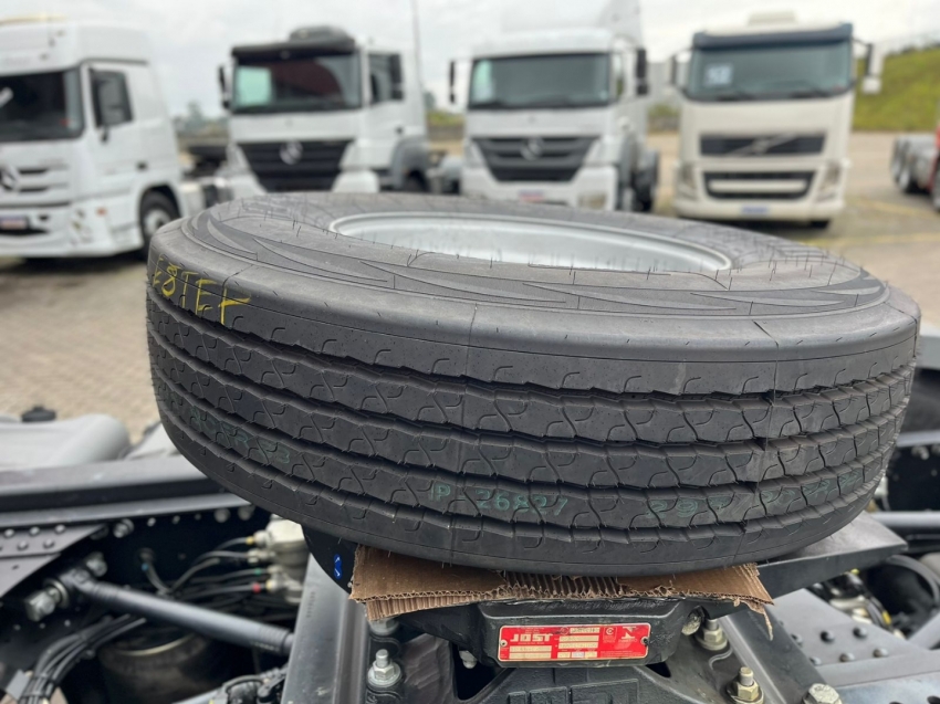 mercedes-benz 2544 6x2 80 diesel automatico 2022 mercedes-benz 2544 6x2 80 diesel automatico 2022