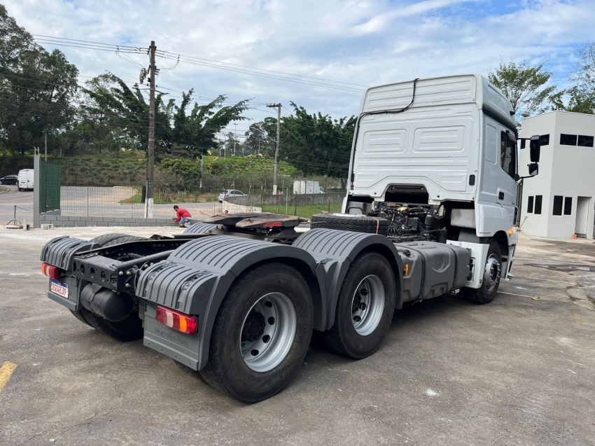 mercedes-benz axor 6x4 440 diesel automatico 2021