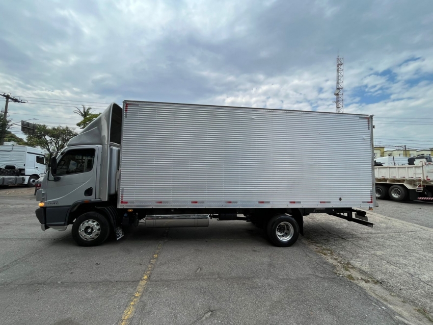 mercedes-benz accelo 1016 4x2 160 diesel manual 2022 mercedes-benz accelo 1016 4x2 160 diesel manual 2022