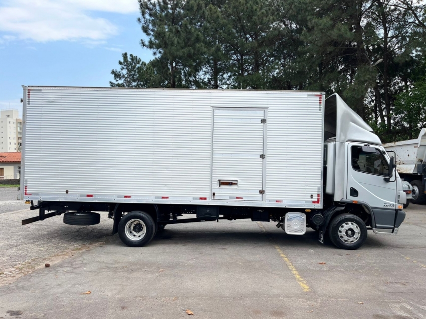 mercedes-benz accelo 1016 4x2 160 diesel manual 2022 mercedes-benz accelo 1016 4x2 160 diesel manual 2022