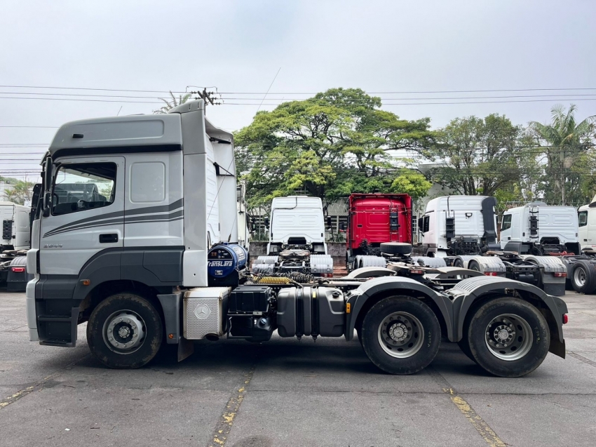 mercedes-benz axor 2644 6x4 440 diesel automatico 2022 mercedes-benz axor 2644 6x4 440 diesel automatico 2022