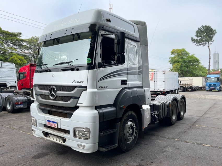 mercedes-benz axor 2644 6x4 440 diesel automatico 2022 mercedes-benz axor 2644 6x4 440 diesel automatico 2022