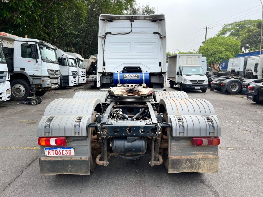 mercedes-benz axor 2644 6x4 440 diesel automatico 2022 mercedes-benz axor 2644 6x4 440 diesel automatico 2022