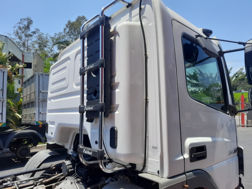 mercedes-benz atego 3030 8x2 300 diesel manual 2018 mercedes-benz atego 3030 8x2 300 diesel manual 2018