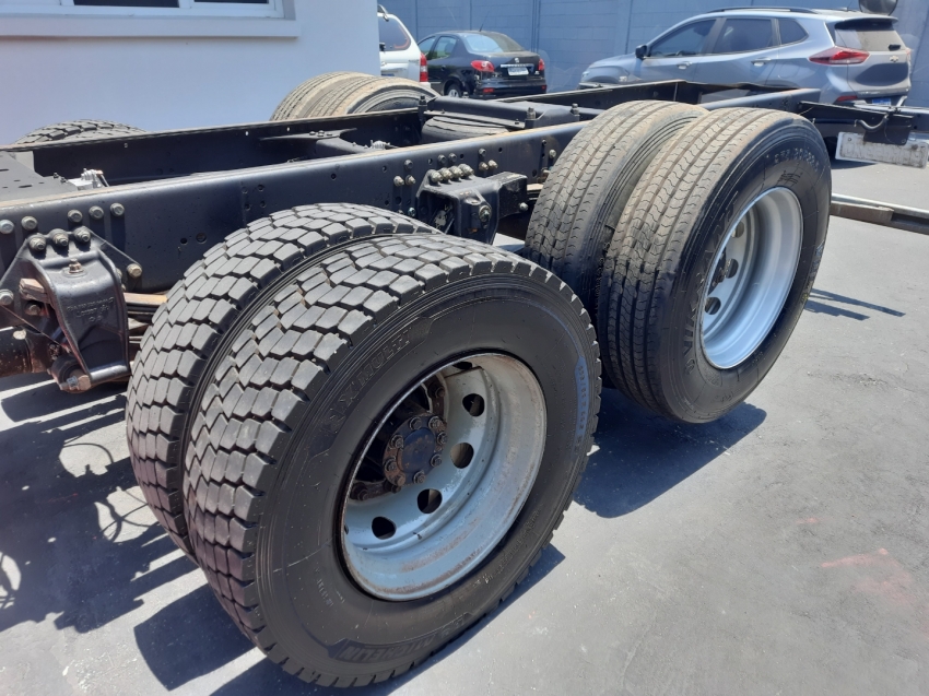 mercedes-benz atego 3030 8x2 300 diesel manual 2018 mercedes-benz atego 3030 8x2 300 diesel manual 2018