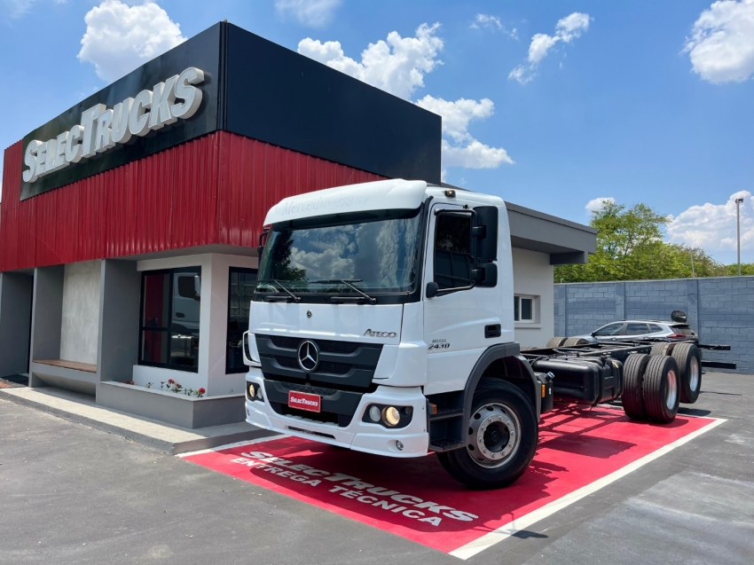 mercedes-benz atego 2430 6x2 300 diesel automatico 2022 mercedes-benz atego 2430 6x2 300 diesel automatico 2022