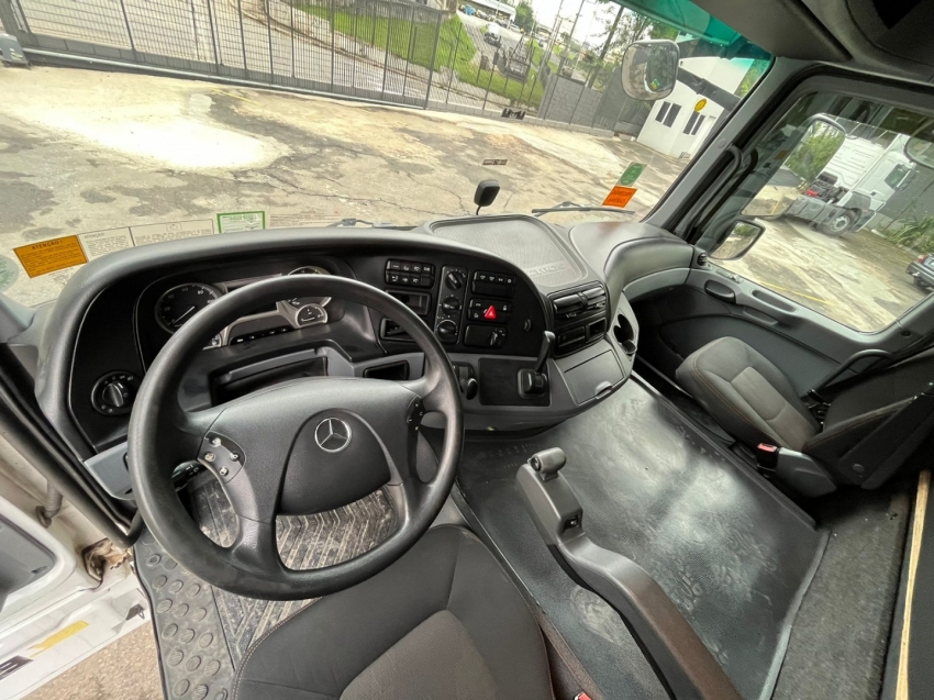 mercedes-benz actros 6x4 510 diesel automatico 2018