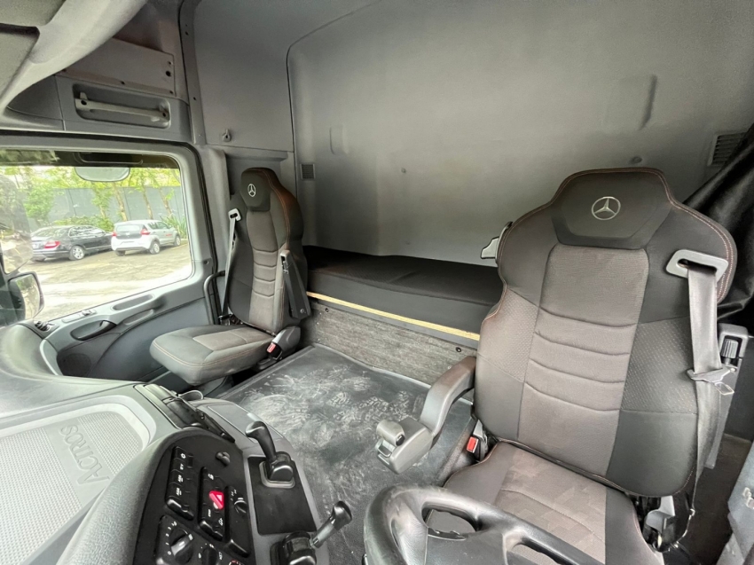 mercedes-benz actros 2651 6x4 510 diesel automatico 2018 mercedes-benz actros 2651 6x4 510 diesel automatico 2018