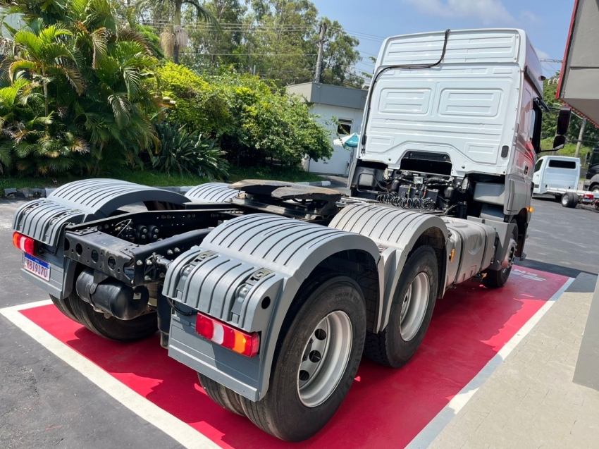 mercedes-benz 2544 6x2 440 diesel automatico 2022 mercedes-benz 2544 6x2 440 diesel automatico 2022