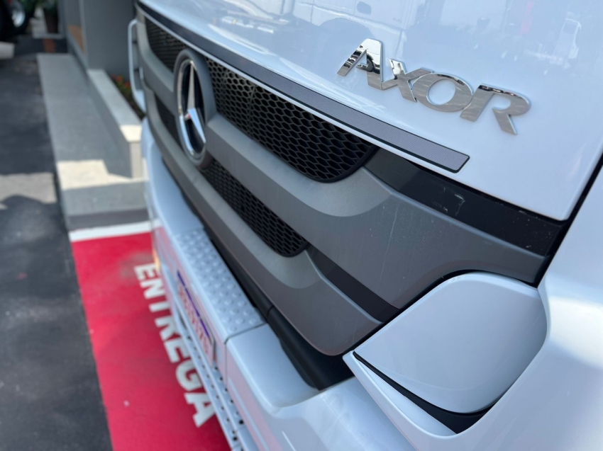 mercedes-benz 2544 6x2 440 diesel automatico 2022 mercedes-benz 2544 6x2 440 diesel automatico 2022
