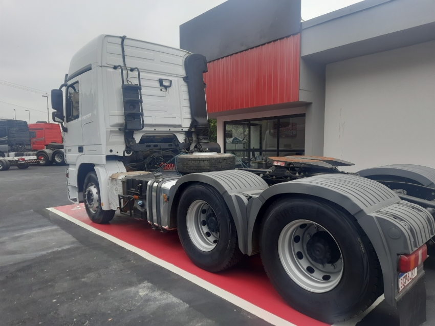 mercedes-benz actros 6x4 510 diesel automatico 2019