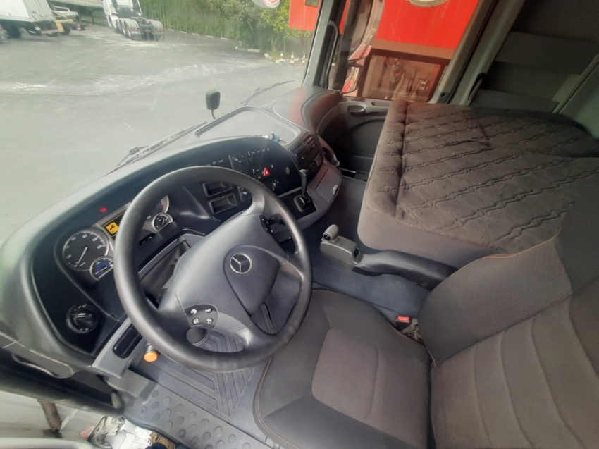 mercedes-benz actros 6x4 510 diesel automatico 2019