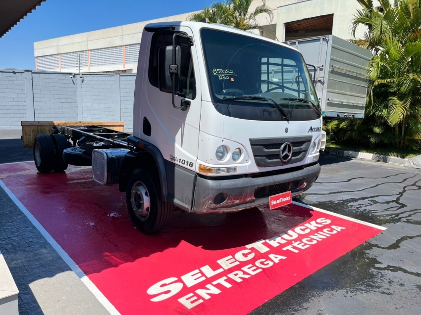 mercedes-benz accelo 1016 4x2 160 diesel manual 2022 mercedes-benz accelo 1016 4x2 160 diesel manual 2022