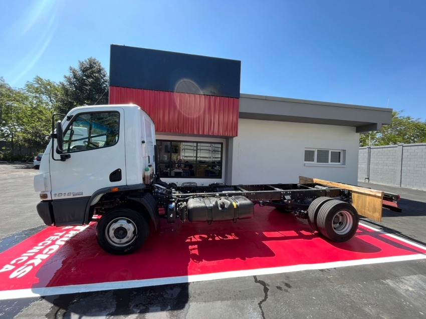 mercedes-benz accelo 1016 4x2 160 diesel manual 2022 mercedes-benz accelo 1016 4x2 160 diesel manual 2022