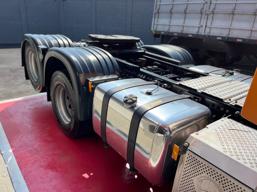 mercedes-benz actros 2548 6x2 480 diesel automatico 2022 mercedes-benz actros 2548 6x2 480 diesel automatico 2022