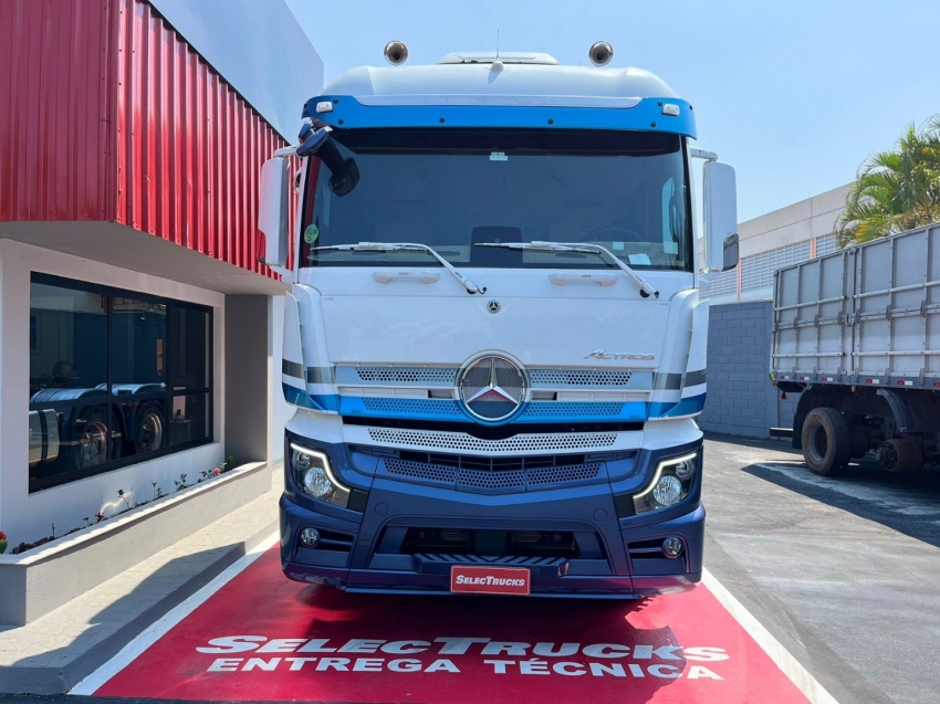 mercedes-benz actros 2651 6x4 510 diesel automatico 2022 mercedes-benz actros 2651 6x4 510 diesel automatico 2022