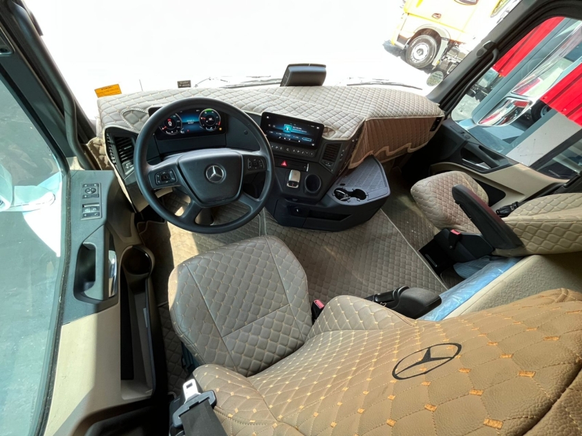 mercedes-benz actros 2651 6x4 510 diesel automatico 2022 mercedes-benz actros 2651 6x4 510 diesel automatico 2022