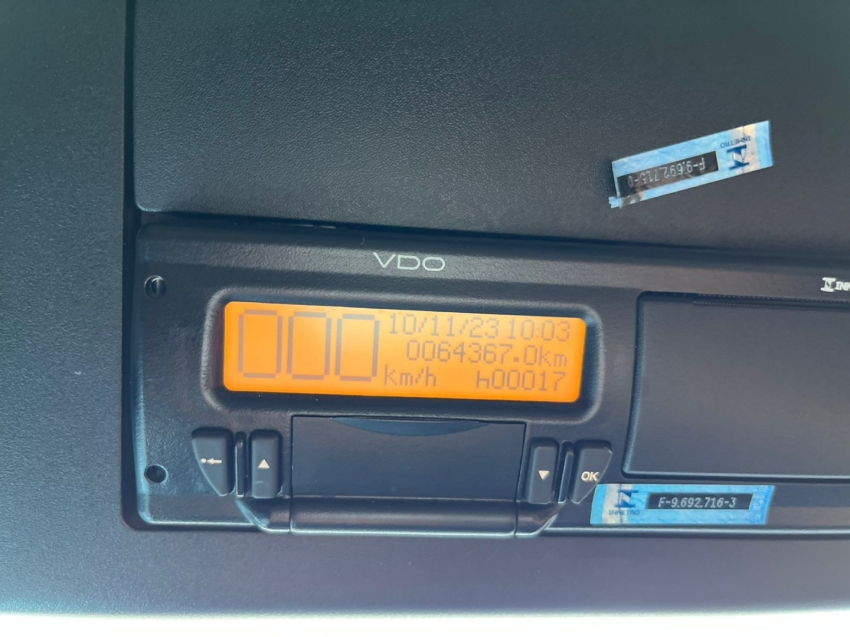 mercedes-benz actros 2651 6x4 510 diesel automatico 2022 mercedes-benz actros 2651 6x4 510 diesel automatico 2022