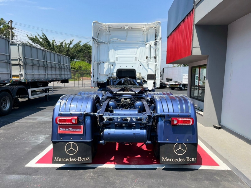 mercedes-benz actros 2651 6x4 510 diesel automatico 2022 mercedes-benz actros 2651 6x4 510 diesel automatico 2022