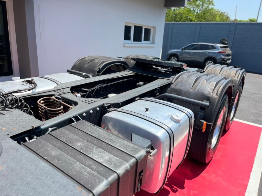 iveco stralis 6x4 560 diesel automatico 2019 iveco stralis 6x4 560 diesel automatico 2019