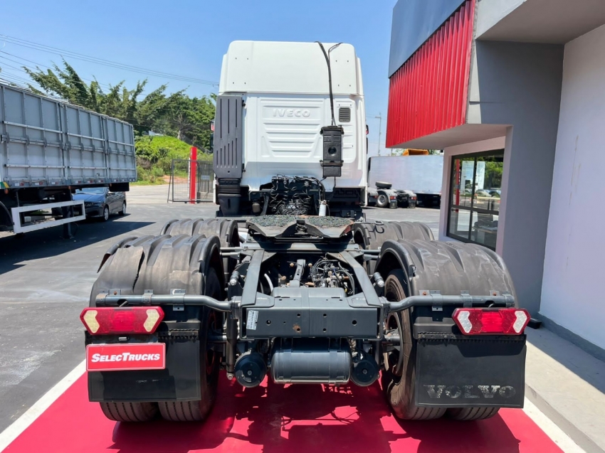 iveco stralis 6x4 560 diesel automatico 2019