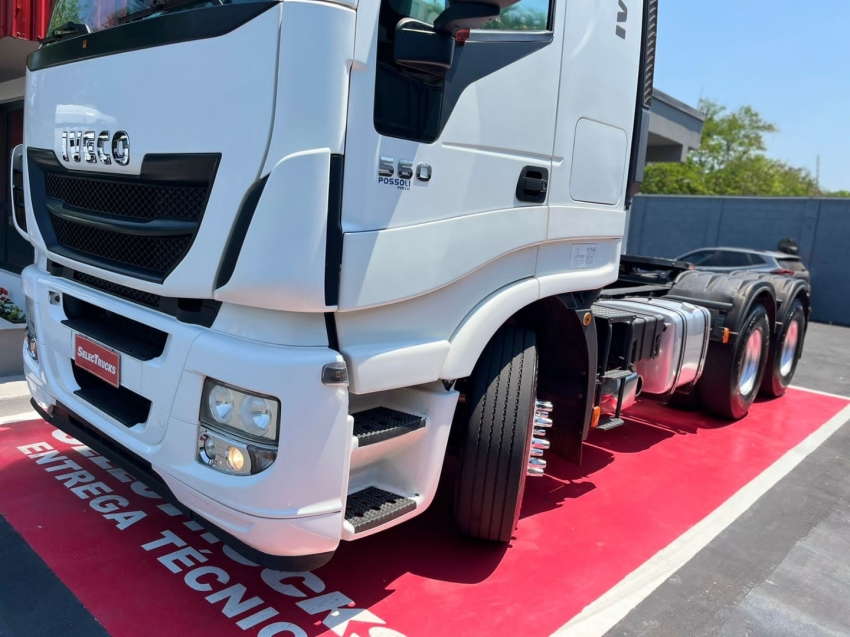 iveco stralis 6x4 560 diesel automatico 2019