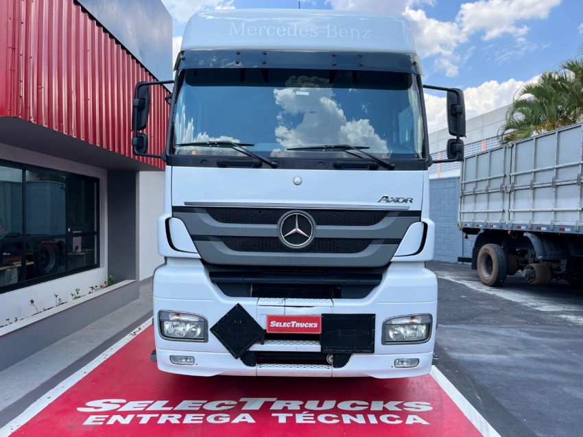 mercedes-benz axor 6x2 440 diesel automatico 2021