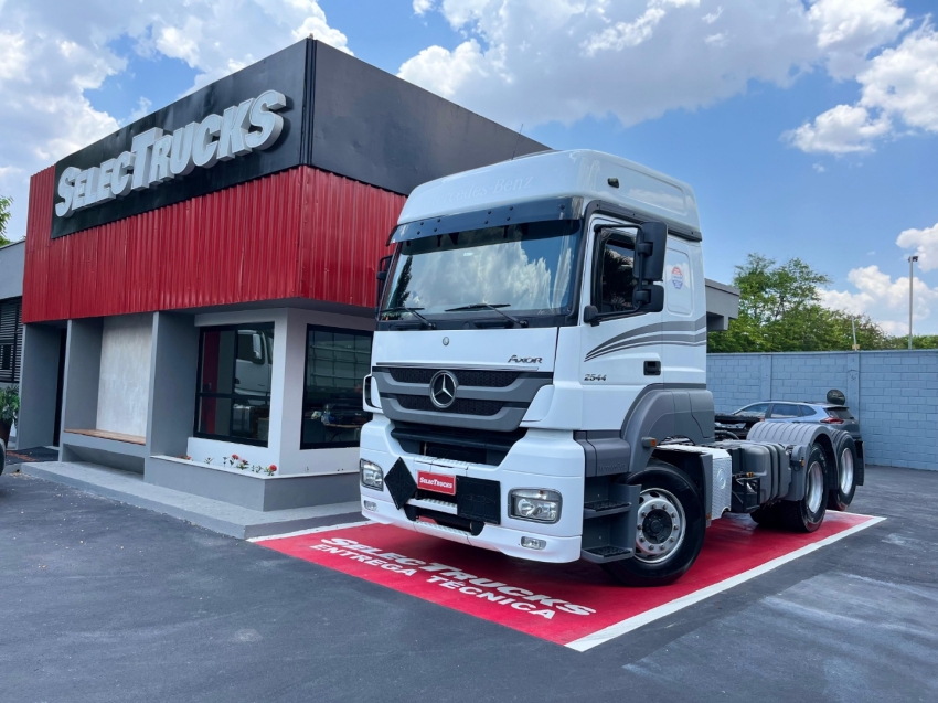 mercedes-benz axor 6x2 440 diesel automatico 2021