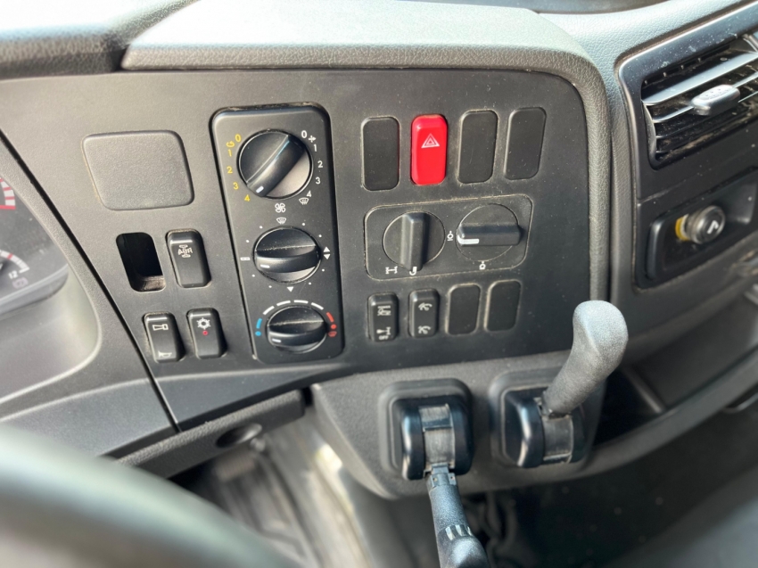 mercedes-benz axor 2544 6x2 440 diesel automatico 2021 mercedes-benz axor 2544 6x2 440 diesel automatico 2021