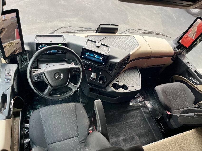 mercedes-benz actros 2548 6x2 480 diesel automatico 2021 mercedes-benz actros 2548 6x2 480 diesel automatico 2021