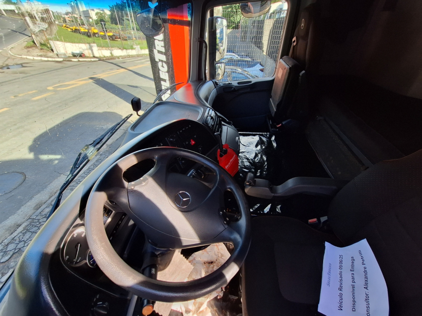 mercedes benz actros 2651 6x4 18/18 mola selectrucks.