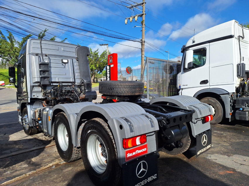 mercedes benz actros 2651 6x4 18/18 mola selectrucks.