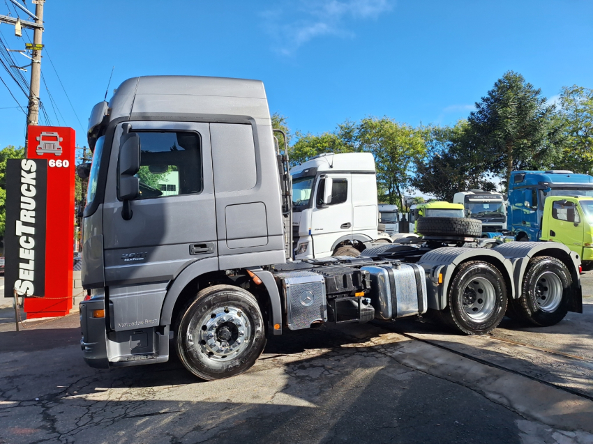 mercedes benz actros 2651 6x4 18/18 mola selectrucks.