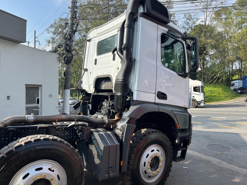 mercedes benz arocs 4851 8x4 22/22 selectrucks.