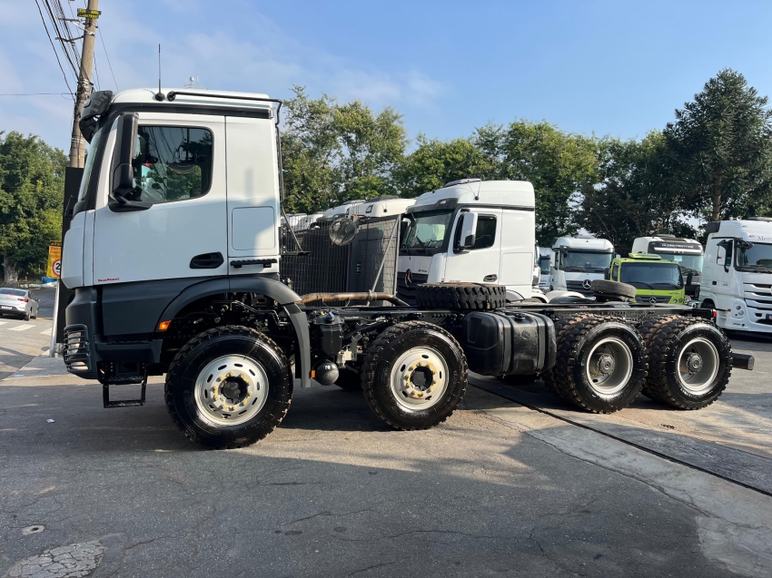 mercedes benz arocs 4851 8x4 22/22 selectrucks.