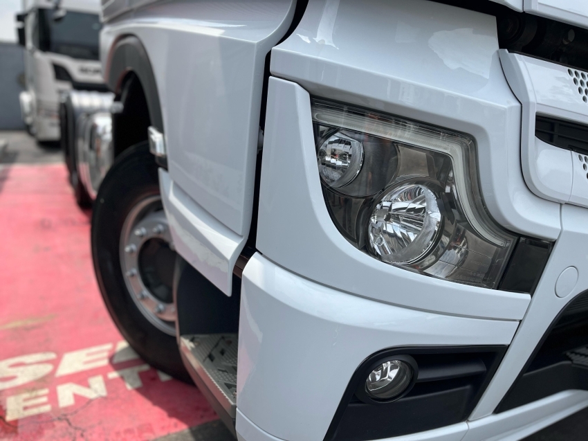 mercedes-benz actros 2548 6x2 2022/2022