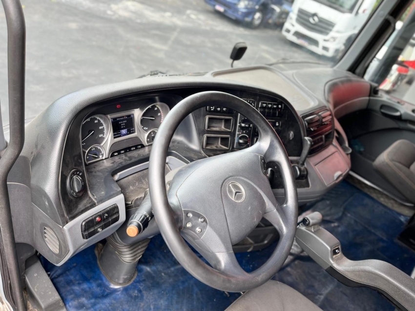 mercedes-benz actros 2651 6x4 2018/2018 megaspace