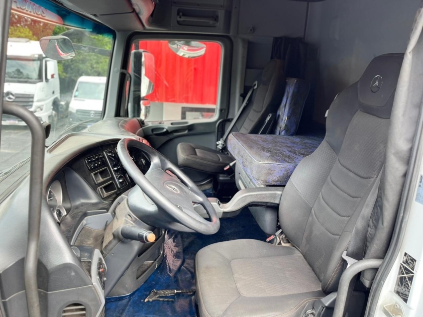 mercedes-benz actros 2651 6x4 2018/2018 megaspace