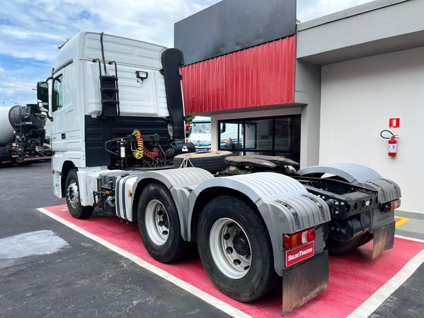 mercedes-benz actros 2651 510 diesel automatico 2018