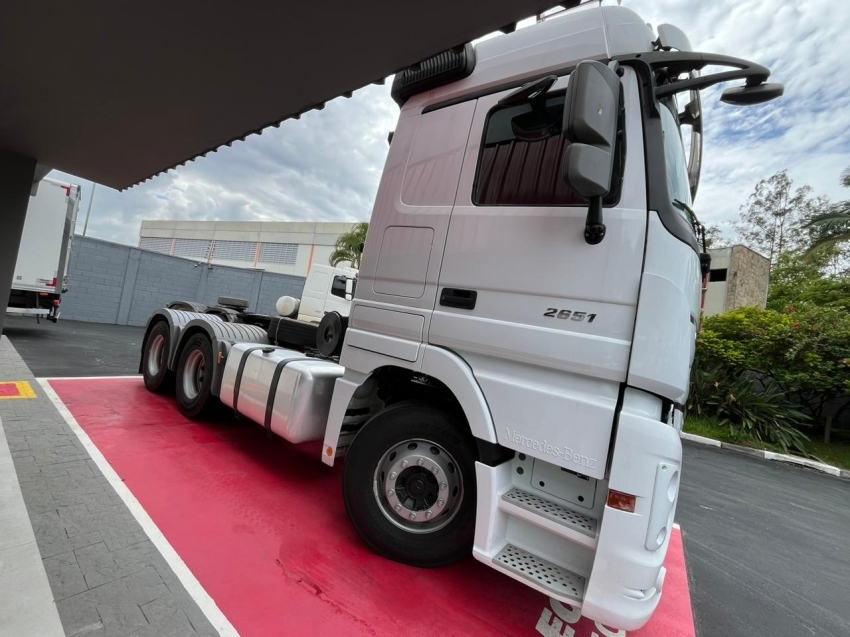 mercedes-benz actros 2651 510 diesel automatico 2018