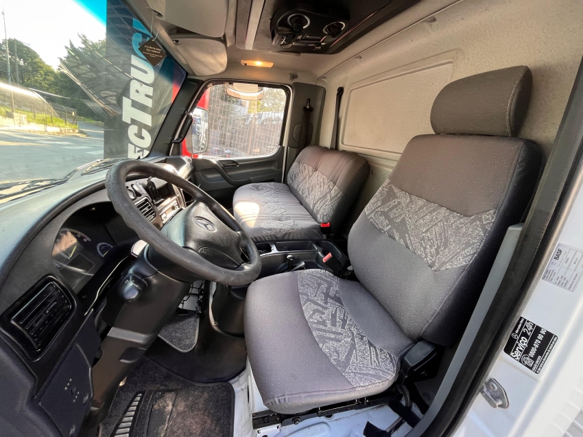 mb accelo 1016/44 selectrucks.