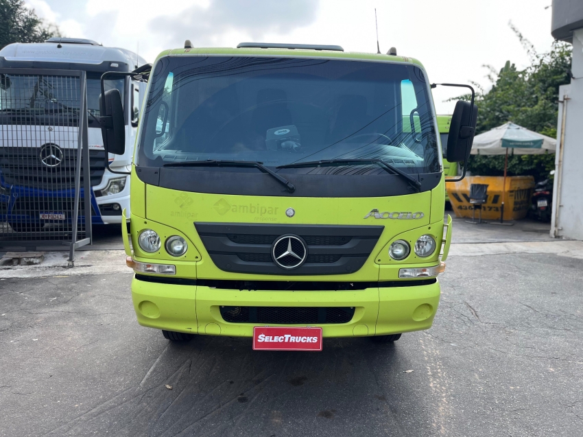 mercedes-benz accelo 1016 4x2 2020/2020.